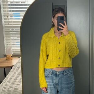 Wild Fable Yellow Long Sleeve Crop Button Down Shirt
